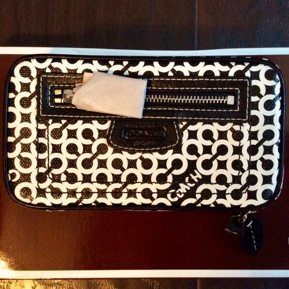 🎉HP!🎉 *NWT* Coach Op Art Jewelry Pouch - Picture 3 of 7